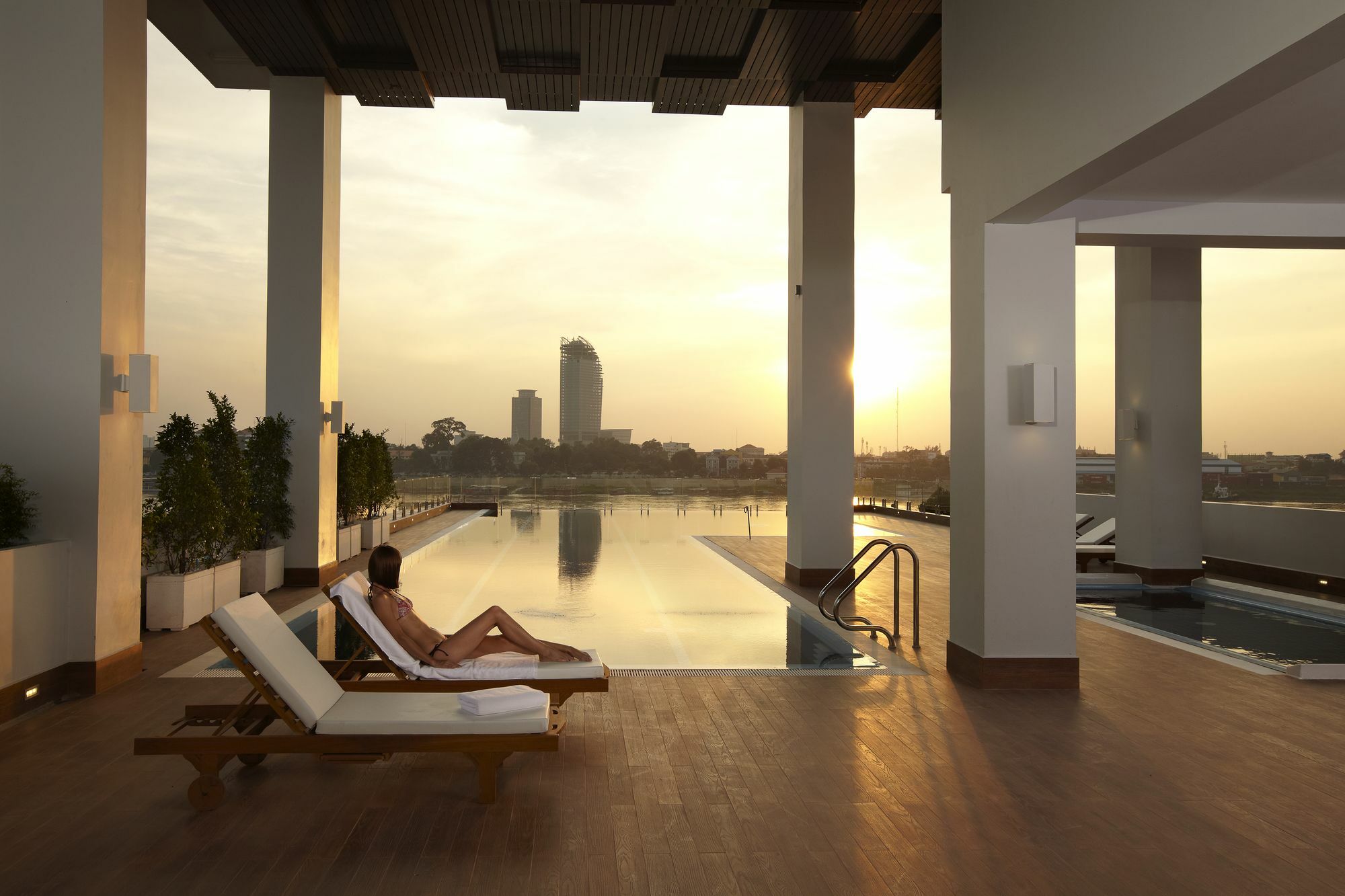 Bellevue Serviced Apartments Phnom Penh Eksteriør billede
