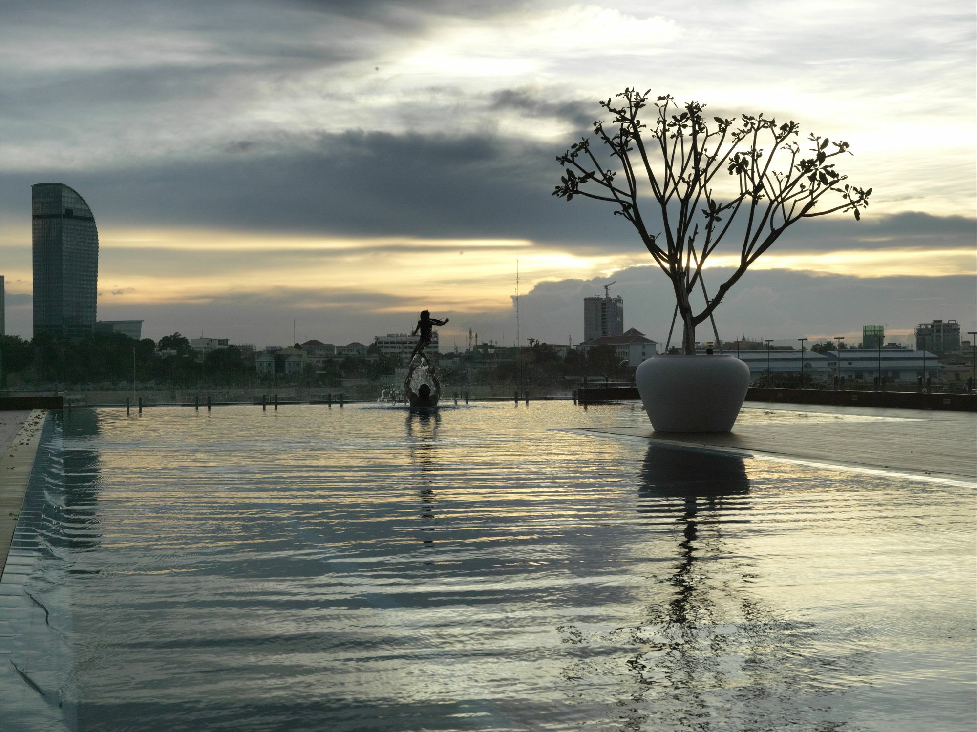 Bellevue Serviced Apartments Phnom Penh Eksteriør billede